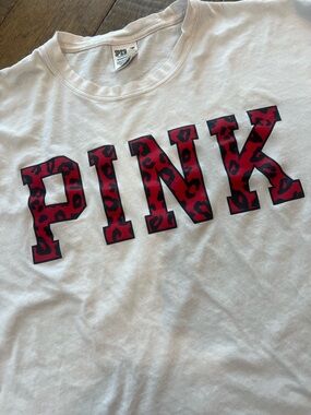 PINK Victoria's Secret White Long-Sleeve Tee with Pink Leopard Logo